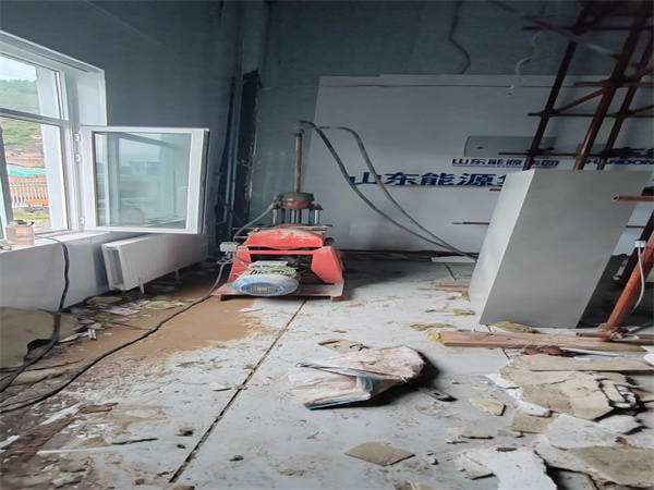 丹阳地基基础下沉墙体裂缝加固注浆顶升施工